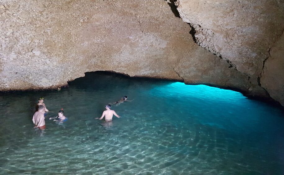 Blue Cave Cres - Passenger transport by sea, day trips with lunch and drinks, fish picnic (3)